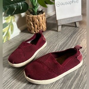 Toms Kids Burgundy Stretch Mesh Slip-On Sneakers. Side 6 Baby